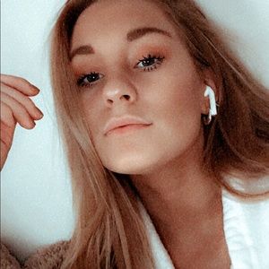 Meet your Posher, Kayleigh